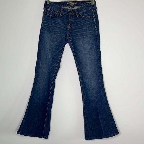 Lucky Brand Charlie Flare Jeans Size 24 - Picture 1 of 6